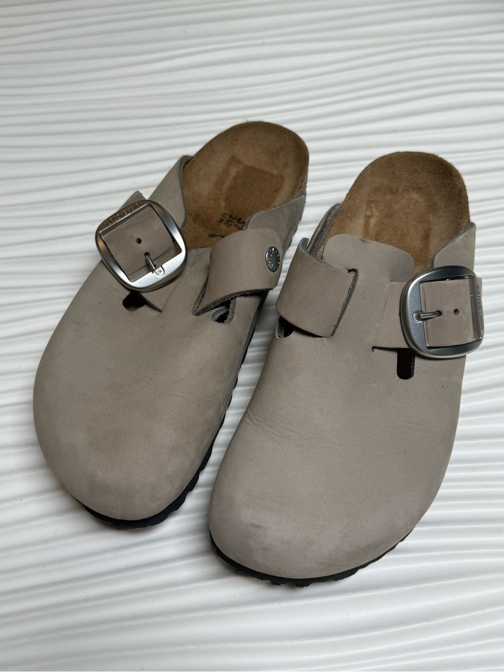 Birkenstock women Boston Clog — Taupe Gray size 6-6.5 women - Picture 2 of 9